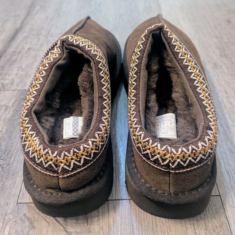UGG Men's Brown Slippers - Picture 5 of 6